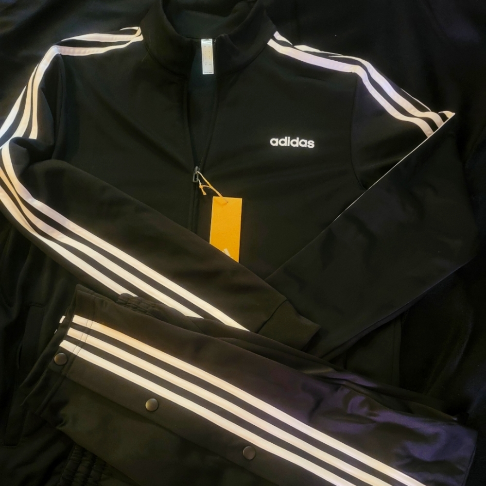 2 PIECE TRACK SUIT